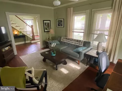 Living - 406 Robbins St, Cambridge, MD 21613 photo 1 of 4