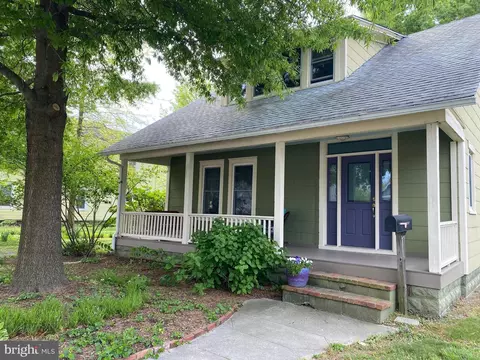 406 Robbins St, Cambridge, MD 21613