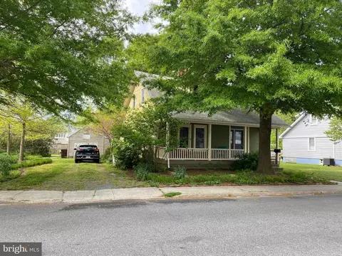 Exterior - 406 Robbins St, Cambridge, MD 21613 photo 12 of 13