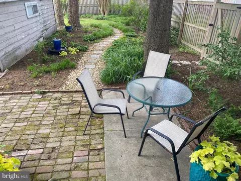 Exterior - 406 Robbins St, Cambridge, MD 21613 photo 3 of 13