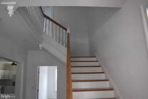 Entry Way - 121 Choptank Ave, Cambridge, MD 21613 photo 4 of 6