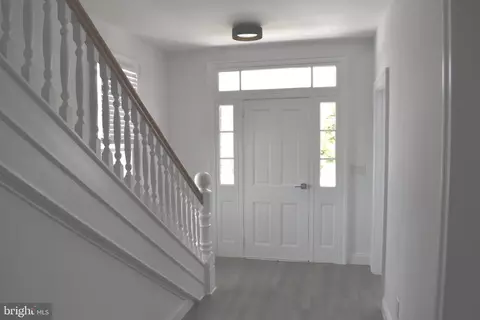 Entry Way - 121 Choptank Ave, Cambridge, MD 21613 photo 1 of 6