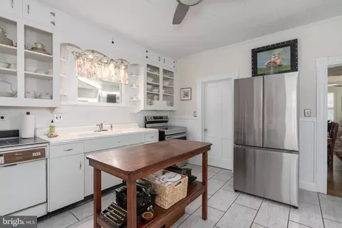 211 Willis St, Cambridge, MD 21613 photo 14