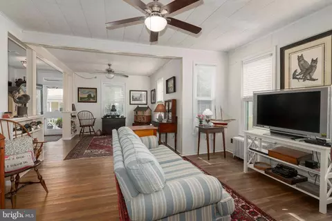 211 Willis St, Cambridge, MD 21613 photo 11
