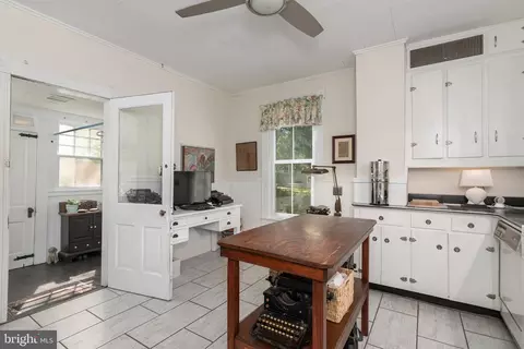 211 Willis St, Cambridge, MD 21613 photo 15