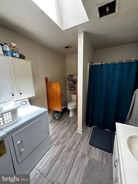 315 S Main St, Hurlock, MD 21643 photo 6