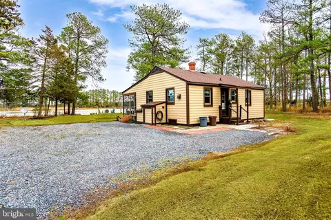 6111 Twin Point Cove Rd, Cambridge, MD 21613