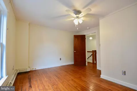 Bedroom - 112 Willis St, Cambridge, MD 21613 photo 2 of 2