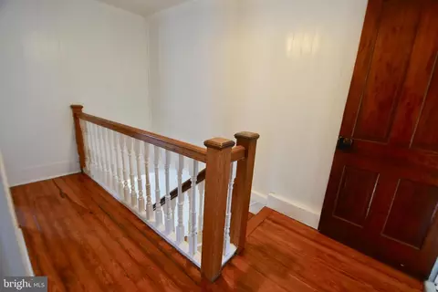 Entry Way - 112 Willis St, Cambridge, MD 21613 photo 3 of 4