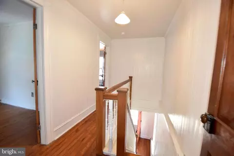 Entry Way - 112 Willis St, Cambridge, MD 21613 photo 4 of 4