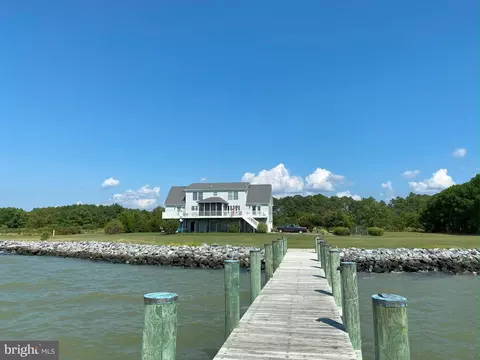 5422 Ragged Point Rd, Cambridge, MD 21613