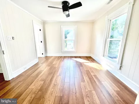 Living - 204 Choptank Ave, Cambridge, MD 21613 photo 8 of 8