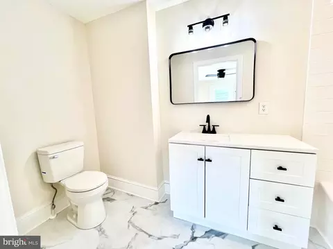 Bath - 204 Choptank Ave, Cambridge, MD 21613 photo 3 of 5
