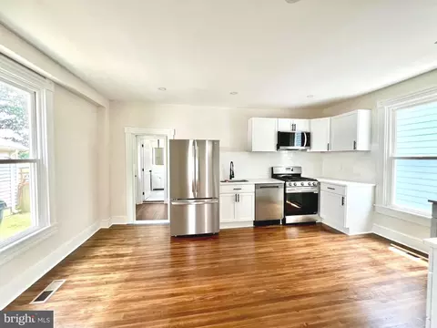 Kitchen - 204 Choptank Ave, Cambridge, MD 21613 photo 1 of 2