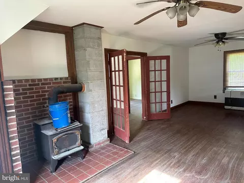 894 Hudson Rd, Cambridge, MD 21613 photo 5