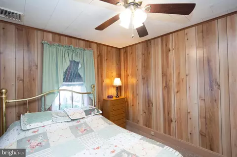 Bedroom - 202 Rambler Rd, Cambridge, MD 21613 photo 2 of 6