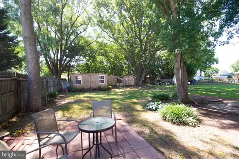 Exterior - 202 Rambler Rd, Cambridge, MD 21613 photo 4 of 10