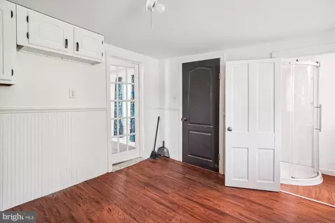 Entry Way - 608 High St, Cambridge, MD 21613 photo 4 of 6