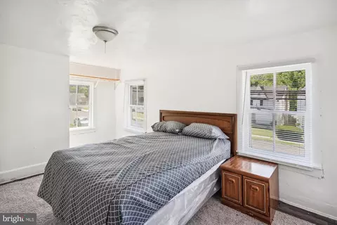 Bedroom - 608 High St, Cambridge, MD 21613 photo 2 of 4