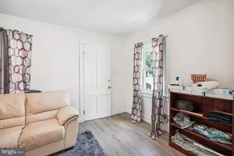 Entry Way - 608 High St, Cambridge, MD 21613 photo 1 of 6