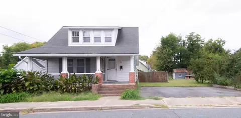 911 Peachblossom Ave, Cambridge, MD 21613
