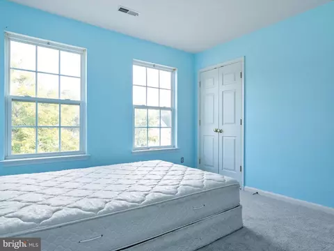 Bedroom - 1002 Miles Ave, Cambridge, MD 21613 photo 5 of 7