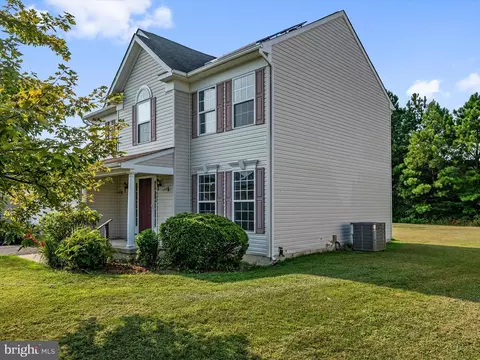 Exterior - 1002 Miles Ave, Cambridge, MD 21613 photo 3 of 7