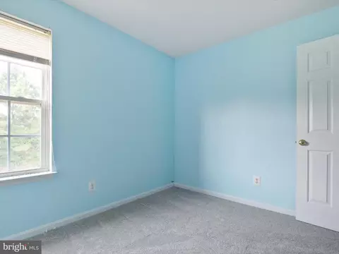 Bedroom - 1002 Miles Ave, Cambridge, MD 21613 photo 4 of 7