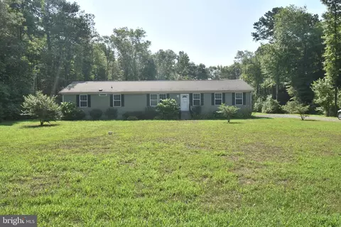 6935 Hynson Rd, Hurlock, MD 21643
