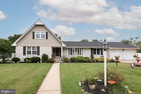 3 Belvedere Ave, Cambridge, MD 21613