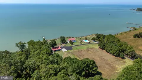 View/Area - 5476 Ragged Point Rd, Cambridge, MD 21613 photo 3 of 15