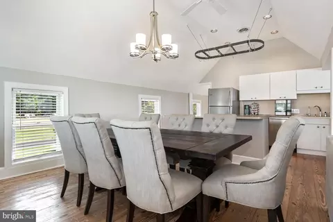 Dining - 5476 Ragged Point Rd, Cambridge, MD 21613 photo 1 of 5