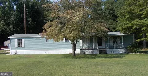 4008 Kelkris Cir, Hurlock, MD 21643