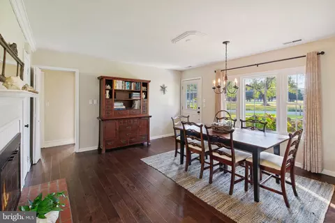 Dining - 1705 Hambrooks Blvd, Cambridge, MD 21613 photo 3 of 3