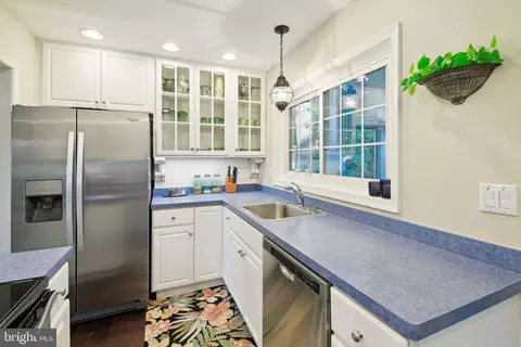 Kitchen - 1705 Hambrooks Blvd, Cambridge, MD 21613 photo 3 of 3