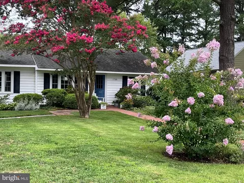 Exterior - 1705 Hambrooks Blvd, Cambridge, MD 21613 photo 9 of 17