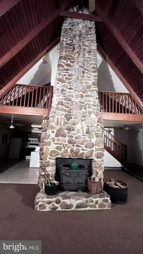 Entry Way - 1716 Hudson Rd, Cambridge, MD 21613 photo 1 of 11