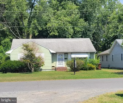 805 Robbins St, Cambridge, MD 21613