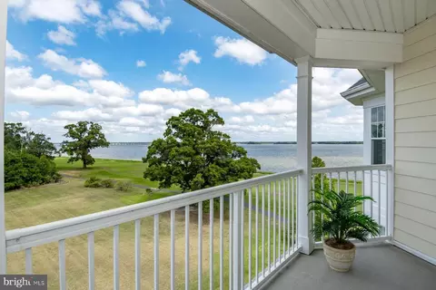 2700 Willow Oak Dr #410C, Cambridge, MD 21613