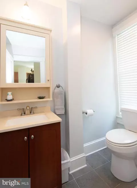 Bath - 104 Choptank Ave, Cambridge, MD 21613 photo 1 of 4