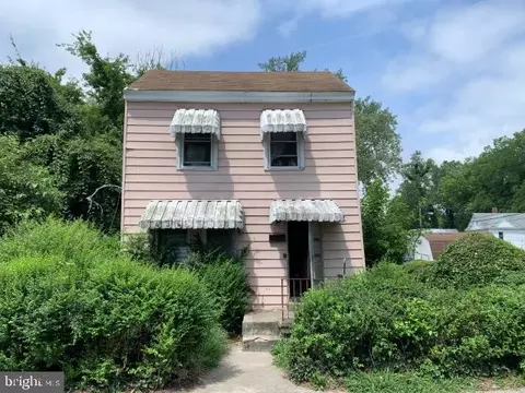 735 Pine St, Cambridge, MD 21613 photo 1