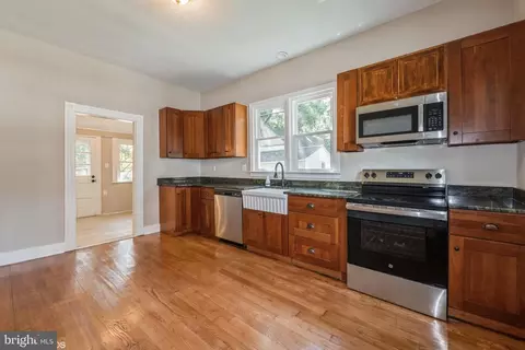 Kitchen - 308 S Main St, Hurlock, MD 21643 photo 2 of 2
