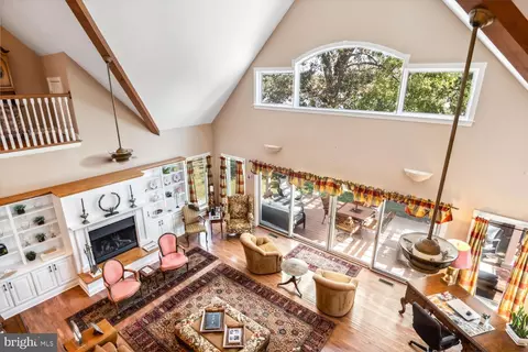 Living - 4913 Lee Ter, Woolford, MD 21677 photo 5 of 5