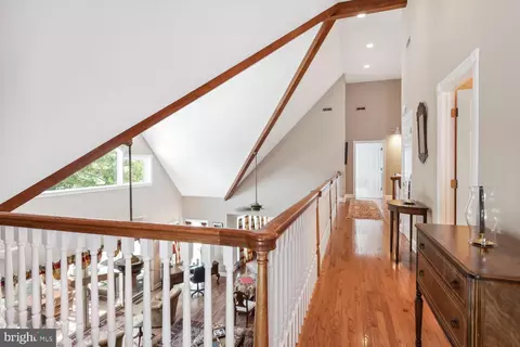 Entry Way - 4913 Lee Ter, Woolford, MD 21677 photo 9 of 11