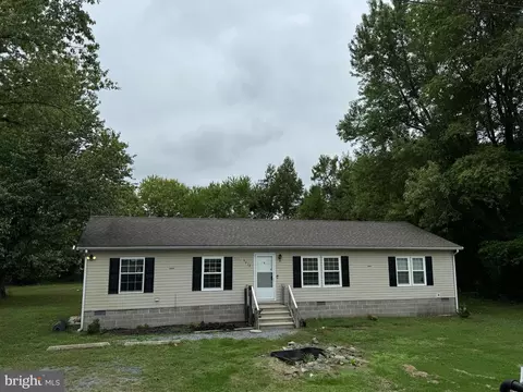 5918 Harvey St, East New Market, MD 21631