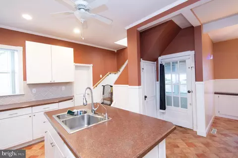 217 S Main St, Hurlock, MD 21643 photo 16