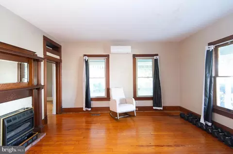 217 S Main St, Hurlock, MD 21643 photo 10
