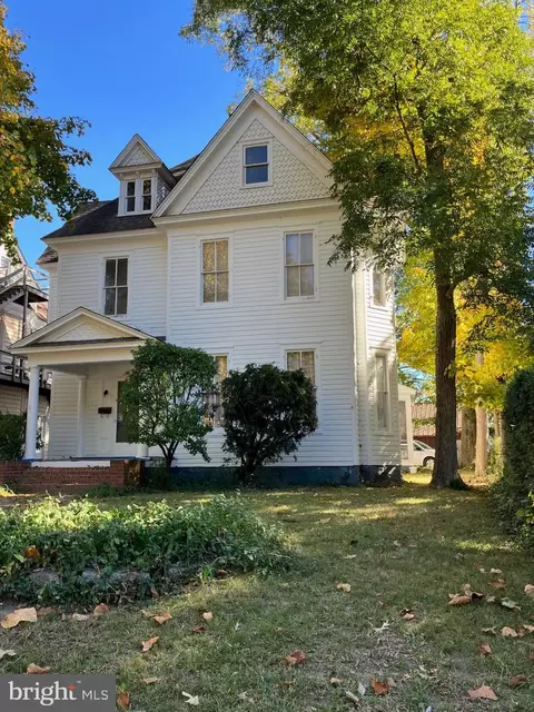 110 High St, Cambridge, MD 21613