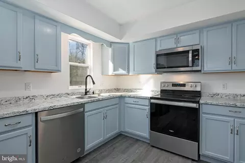 Kitchen - 4893 Centennial Rd, Vienna, MD 21869 photo 2 of 4