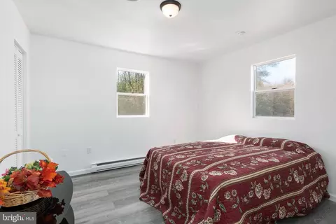 Bedroom - 4893 Centennial Rd, Vienna, MD 21869 photo 2 of 3